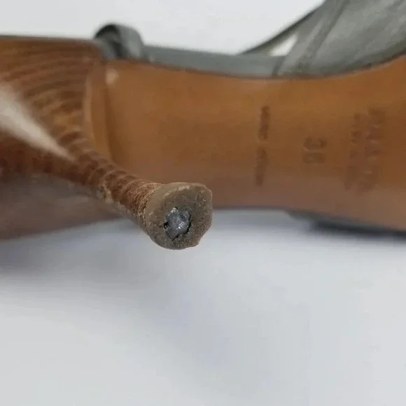 Prada Gray Women's Heels - Picture 7 of 11